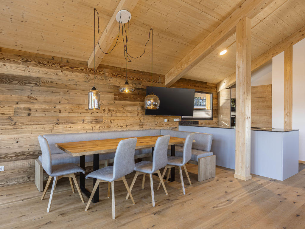 Superior # 5 mit Sauna & Hot Tub