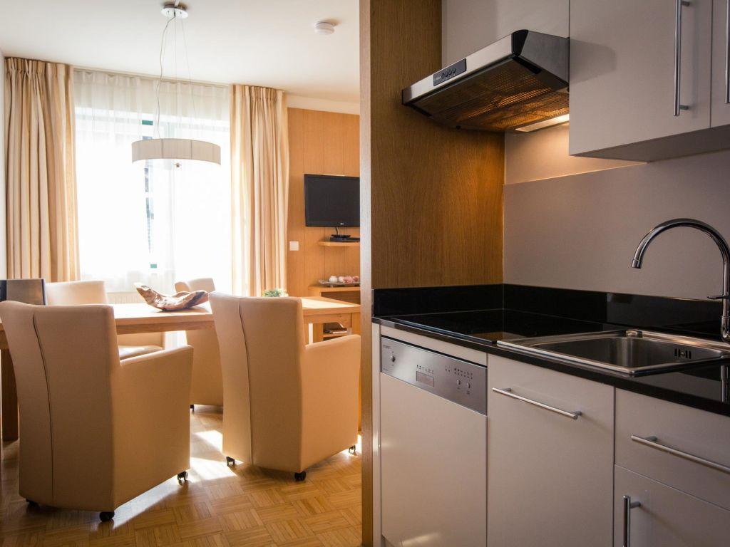 #11 mit Balkon