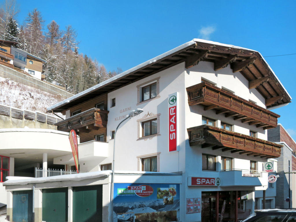 Apart Spar (KPL662)
