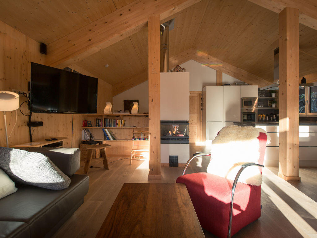 #42 mit Sauna und Sprudelbad innen