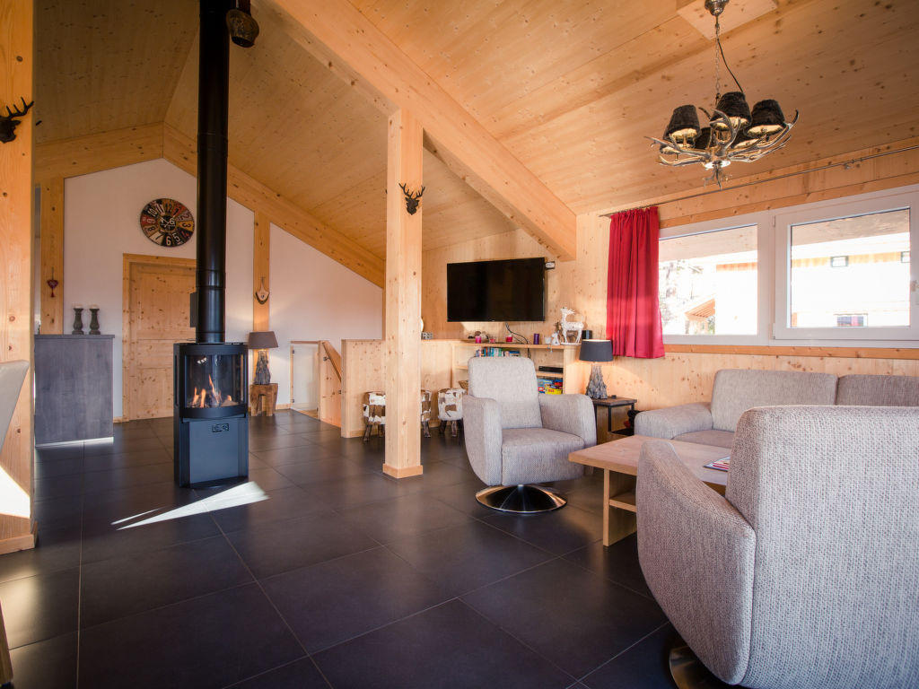 #48 mit IR-Sauna und Sprudelbad aussen