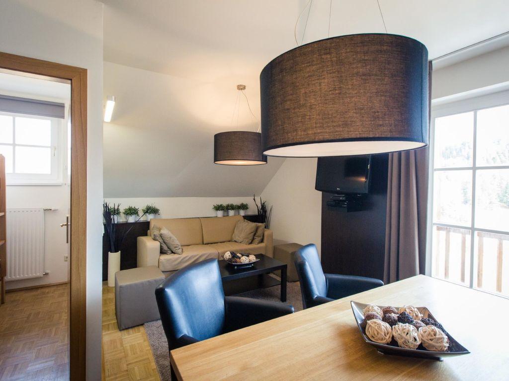 #14 mit Balkon